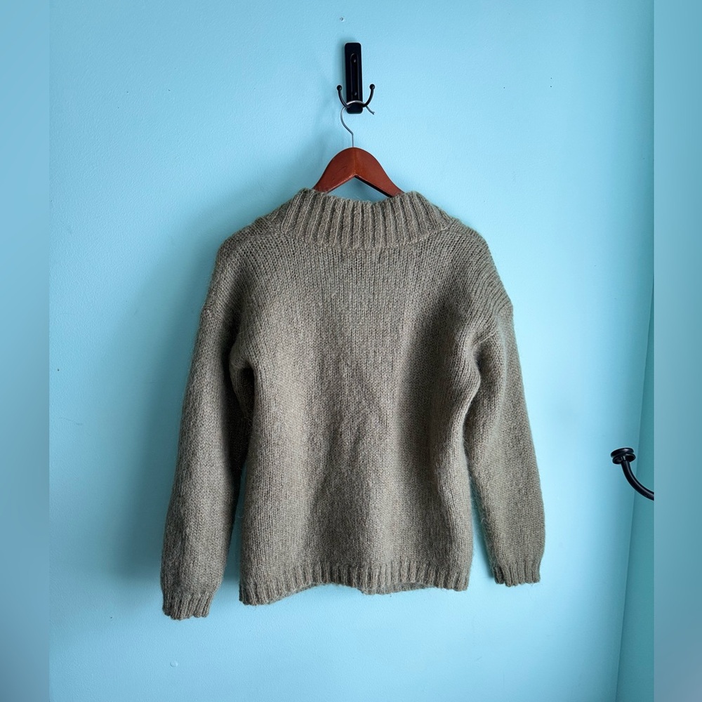 David Benjamin Cardigan Sweater (M) - Picture 2 of 6